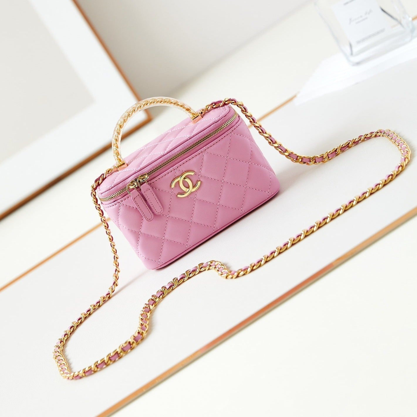 24A VANITY 17CM PINK LAMBSKIN GOLD HARDWARE