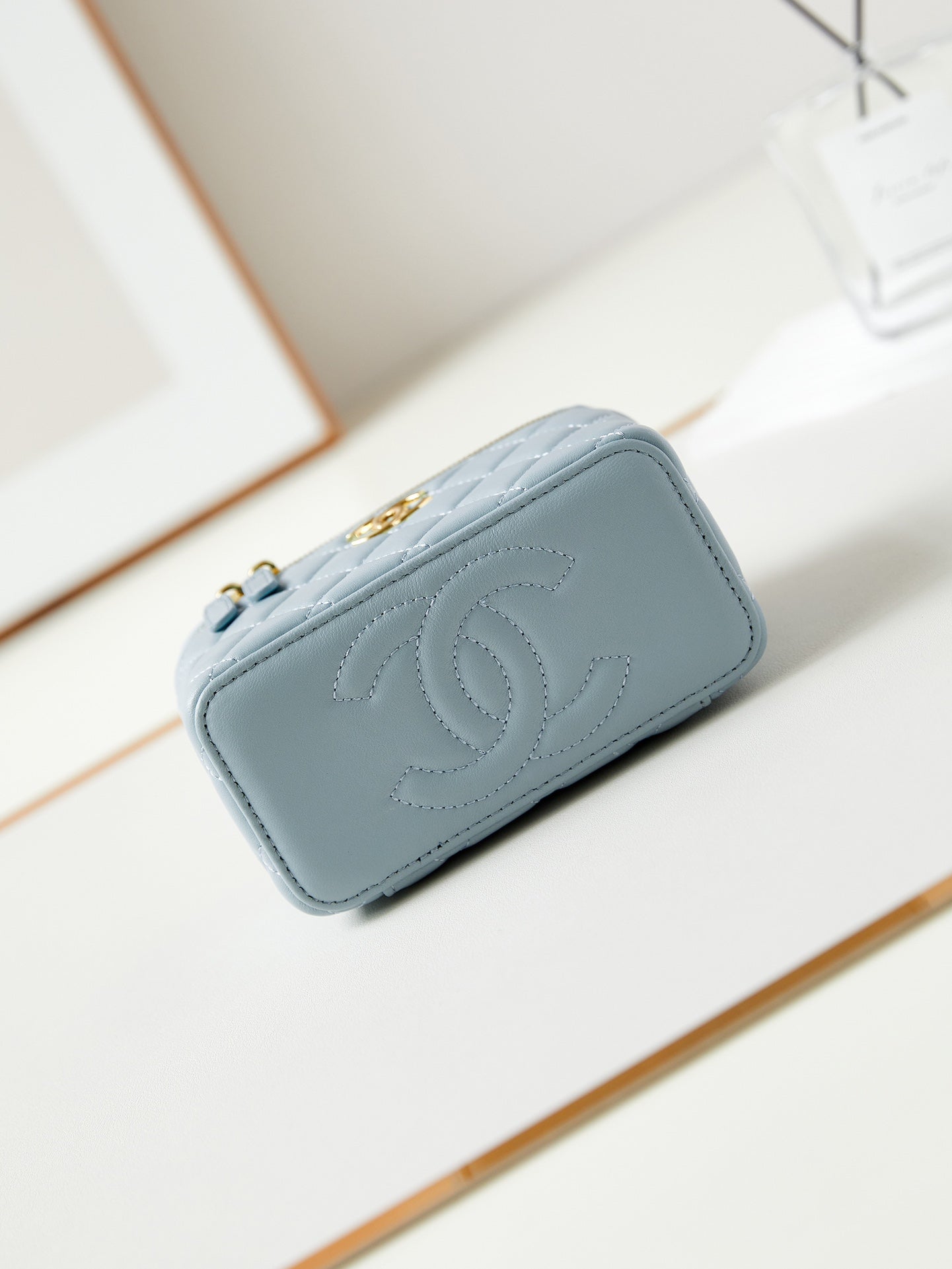 24A VANITY 17CM CLOUD BLUE LAMBSKIN GOLD HARDWARE