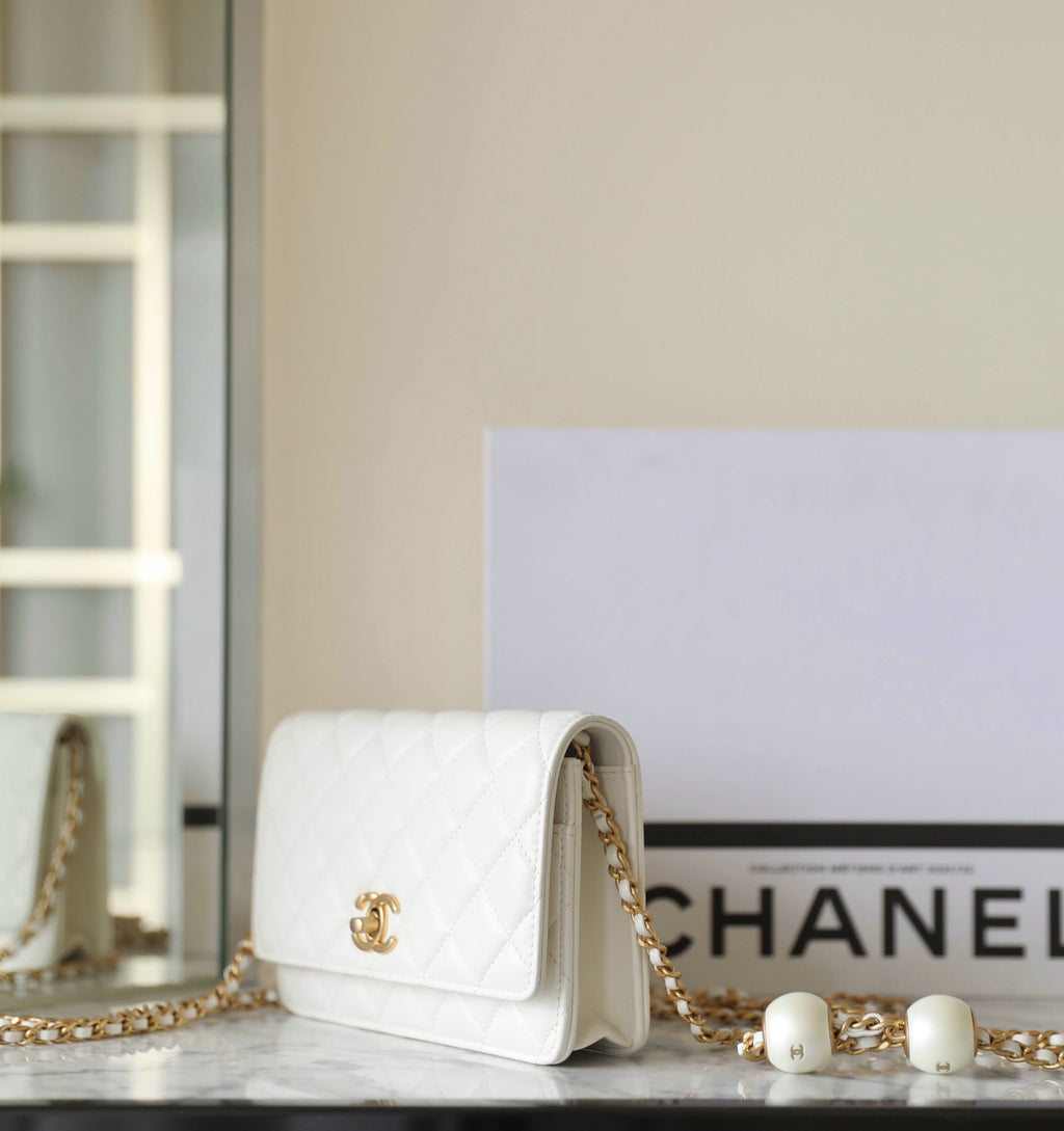 CC 24S WOC 19CM CUIR DE VEAU BLANC PEARL BALL 