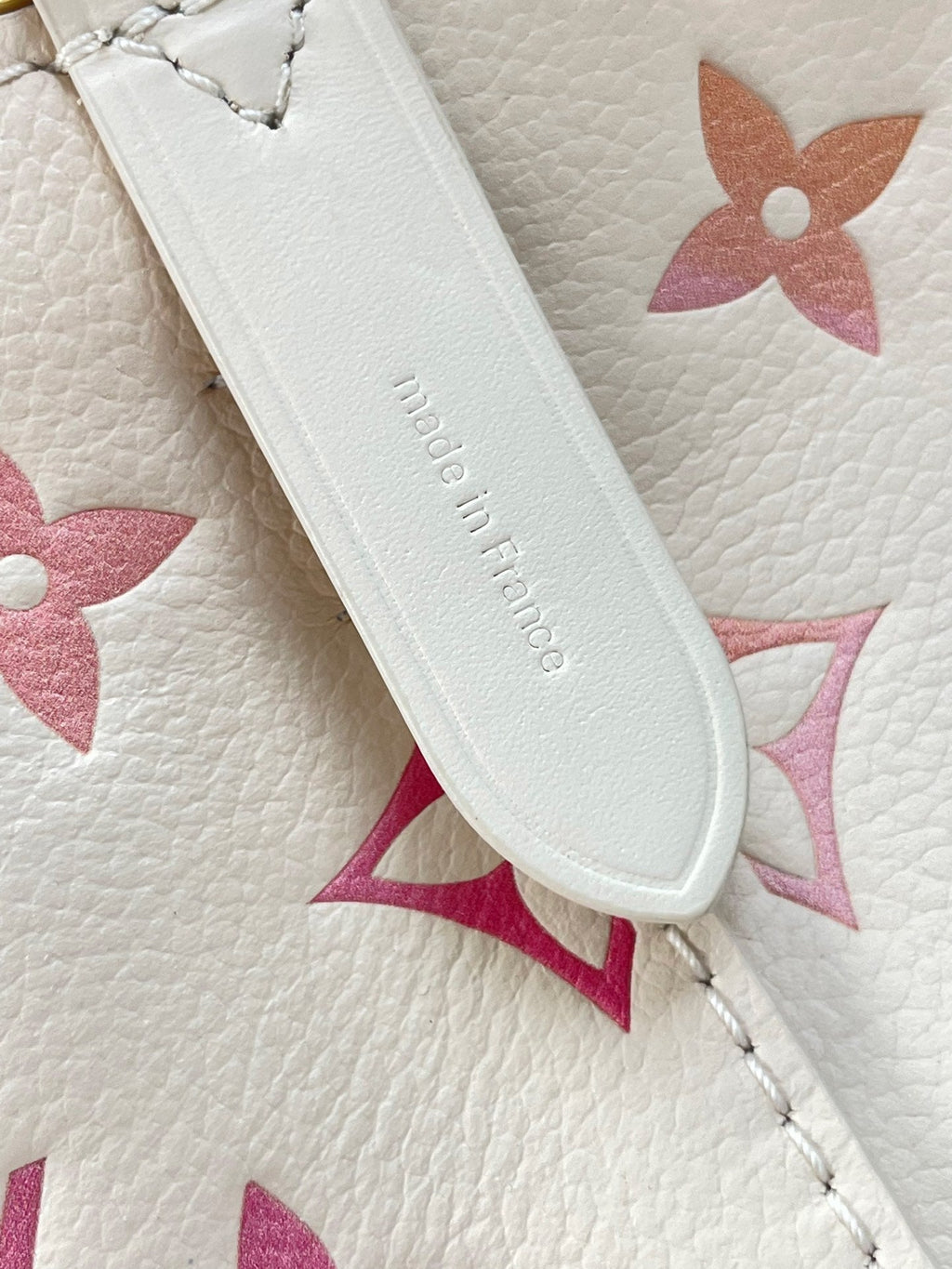 NÉONOÉ BB 20 EN CUIR MONOGRAMME EMPREINTE SUNRISE AQUARELLE