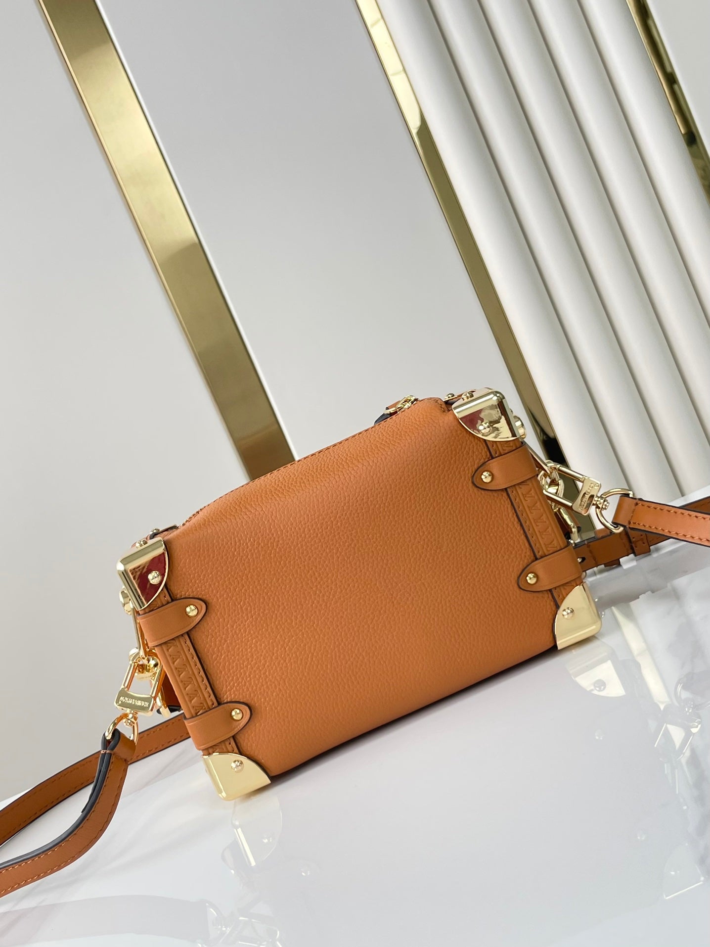 COFFRE LATÉRAL MINI 18 EN CUIR DE VEAU ORANGE MARRON QUINCAILLERIE DORÉ