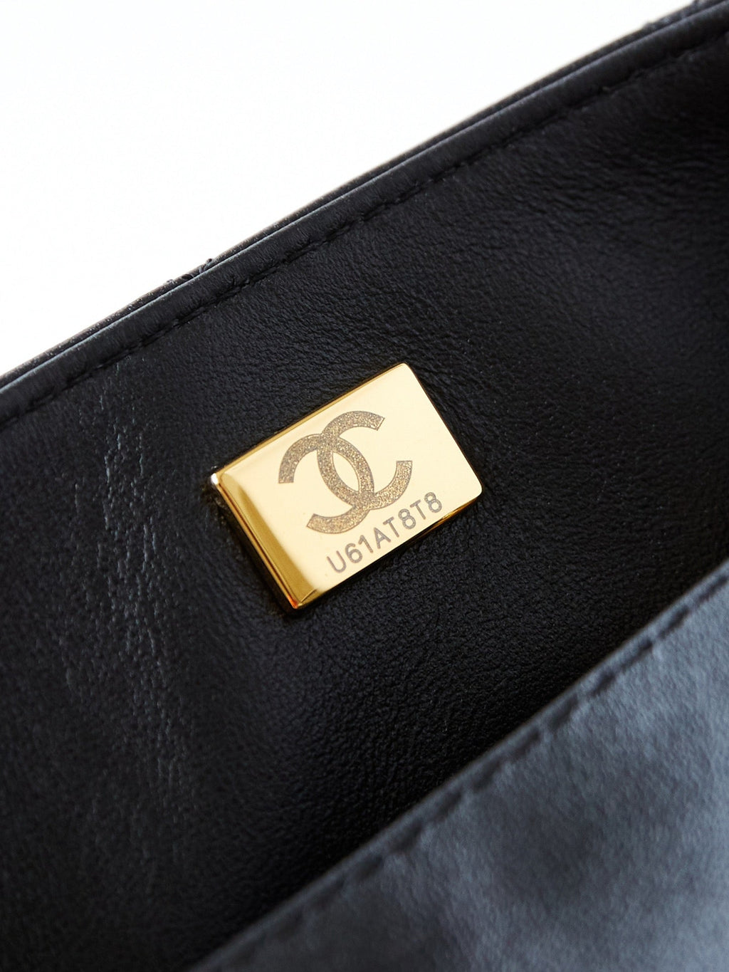 24A SAC À RABAT AVEC POIGNÉE SUPÉRIEURE 18 CM CUIR D'AGNEAU NOIR QUINCAILLERIE DORÉ