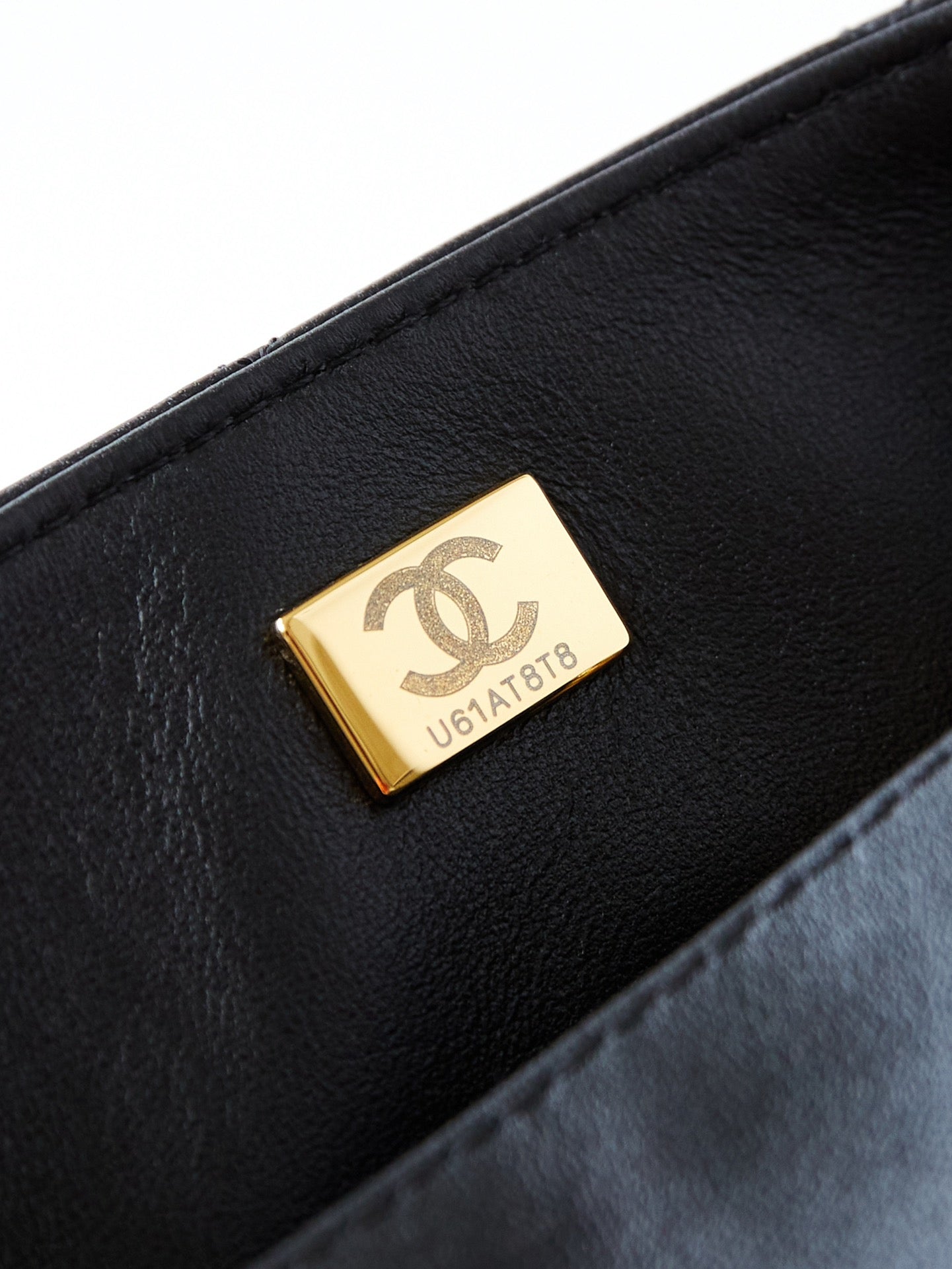 24A FLAP BAG WITH TOP HANDLE 18CM BLACK LAMBSKIN GOLD HARDWARE