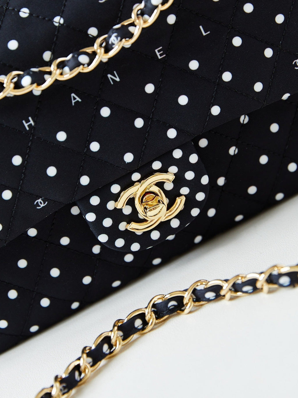 24P MEDIUM FLAP BAG 25CM BLACK CANVAS WHITE POLKA DOT