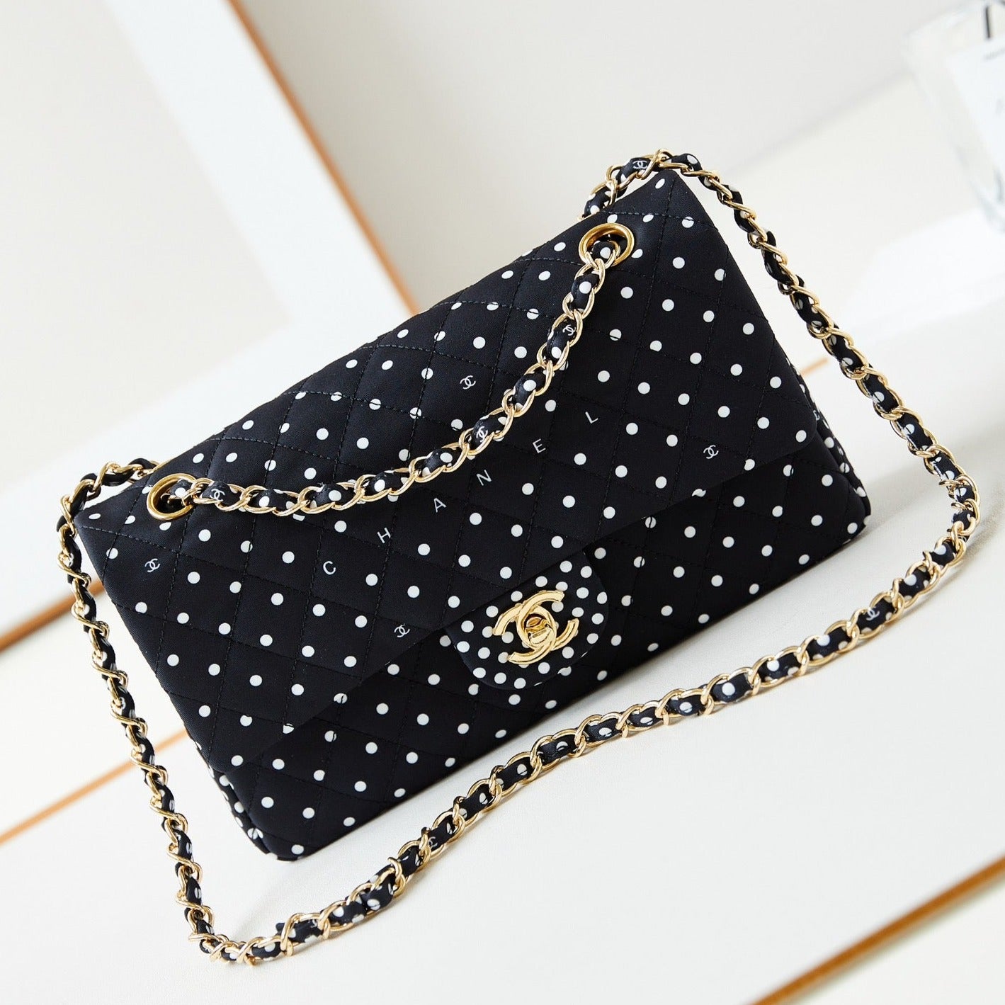 24P MEDIUM FLAP BAG 25CM BLACK CANVAS WHITE POLKA DOT