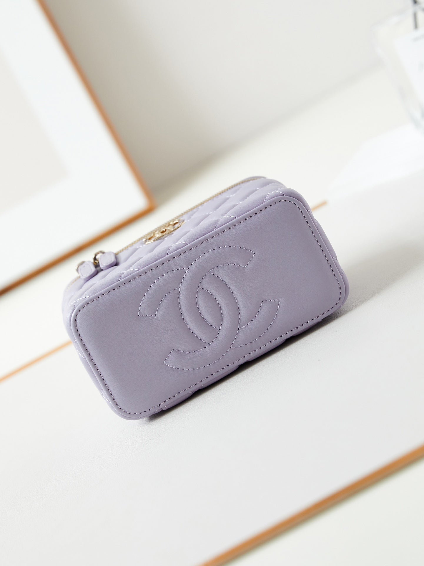 24A VANITY 17 VIOLET LAMBSKIN GOLD HARDWARE