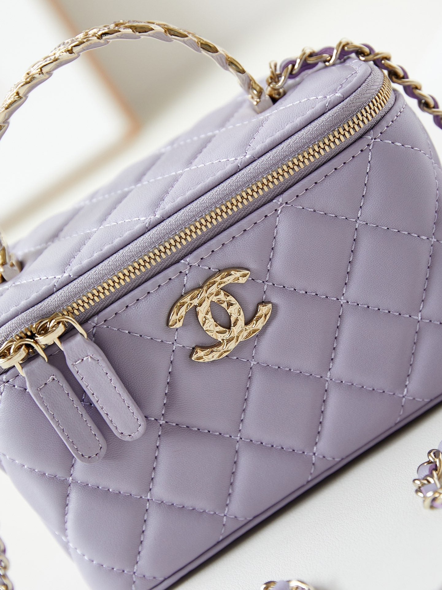 24A VANITY 17 VIOLET LAMBSKIN GOLD HARDWARE