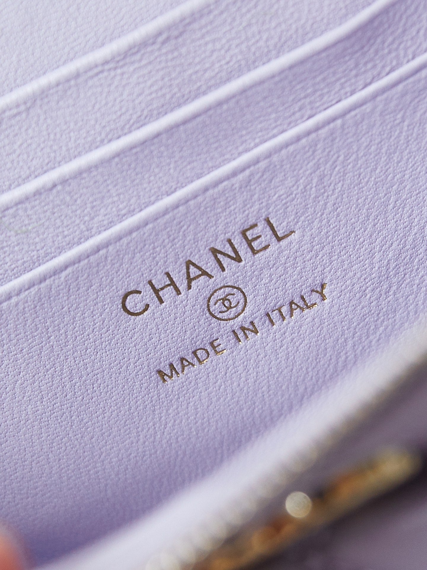 24A VANITY 17 VIOLET LAMBSKIN GOLD HARDWARE