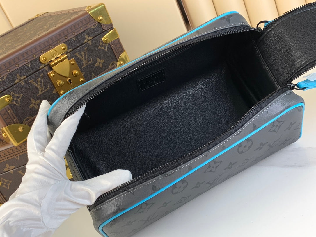 Trousse de toilette 28 pouces en toile monogrammée ECLIPSE couleur bronze et garnitures en cuir de veau turquoise