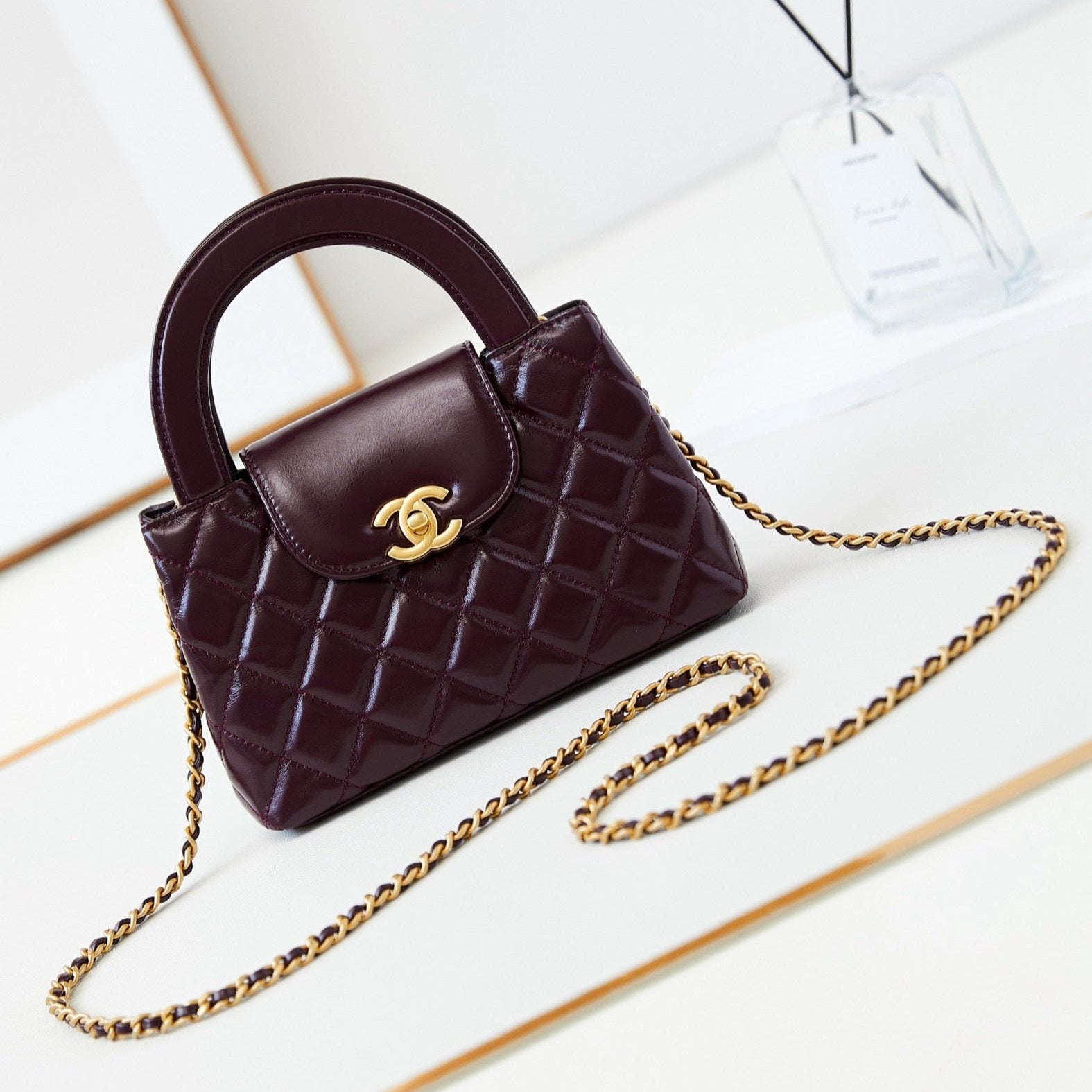 CC 24A NANO 19CM KELLY SHOPPER BAG CHERRY RED LAMBSKIN