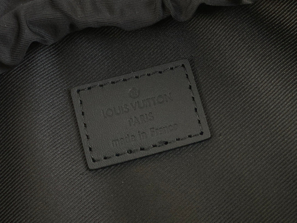 SAC À DOS MONTSOURIS 40 EN TAURILLON MONOGRAMME NOIR