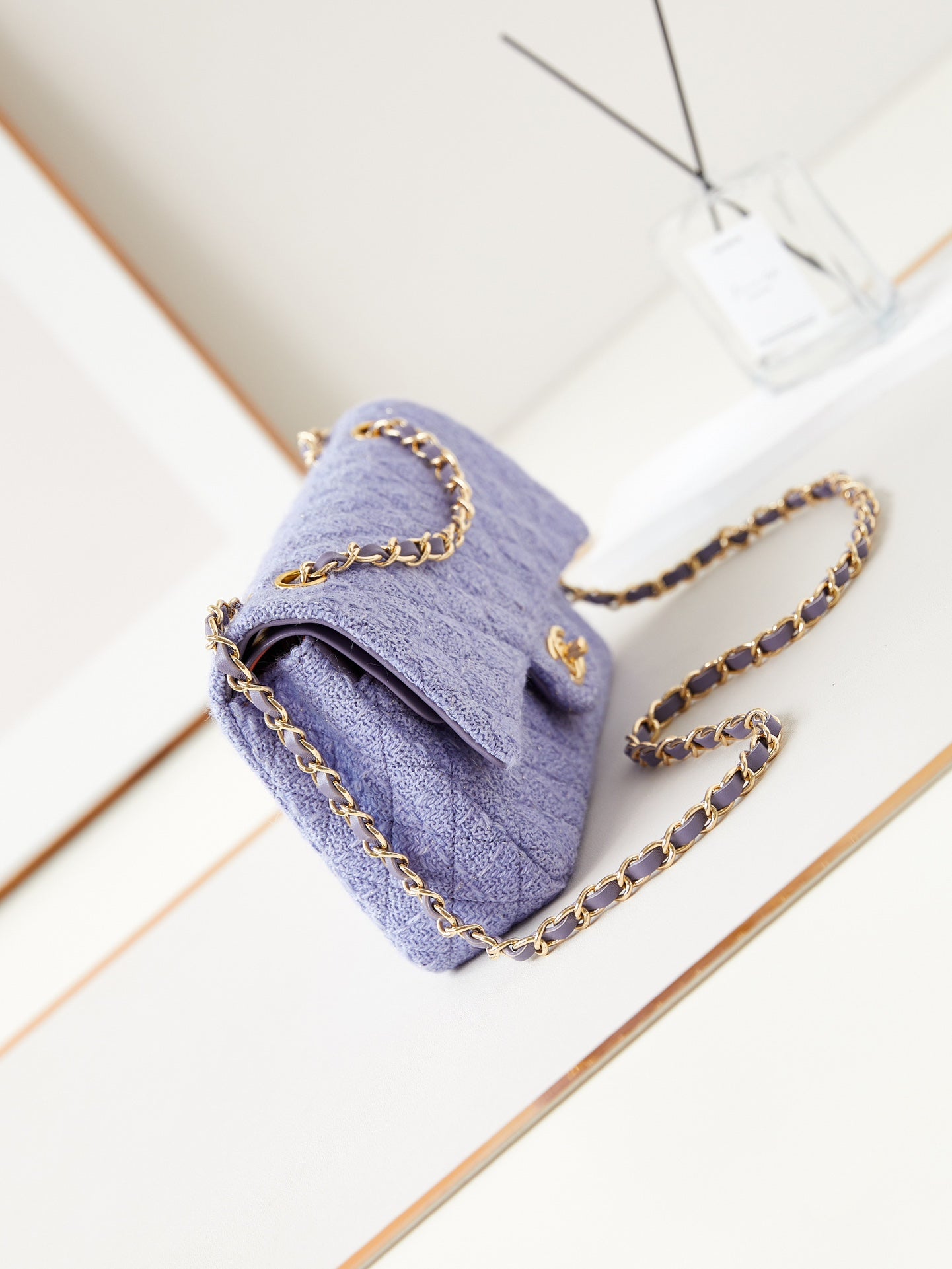24P MEDIUM FLAP BAG 25CM PURPLE BLUE TWEED GOLD HARDWARE