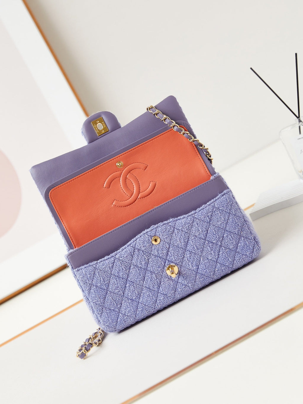 24P MEDIUM FLAP BAG 25CM PURPLE BLUE TWEED GOLD HARDWARE