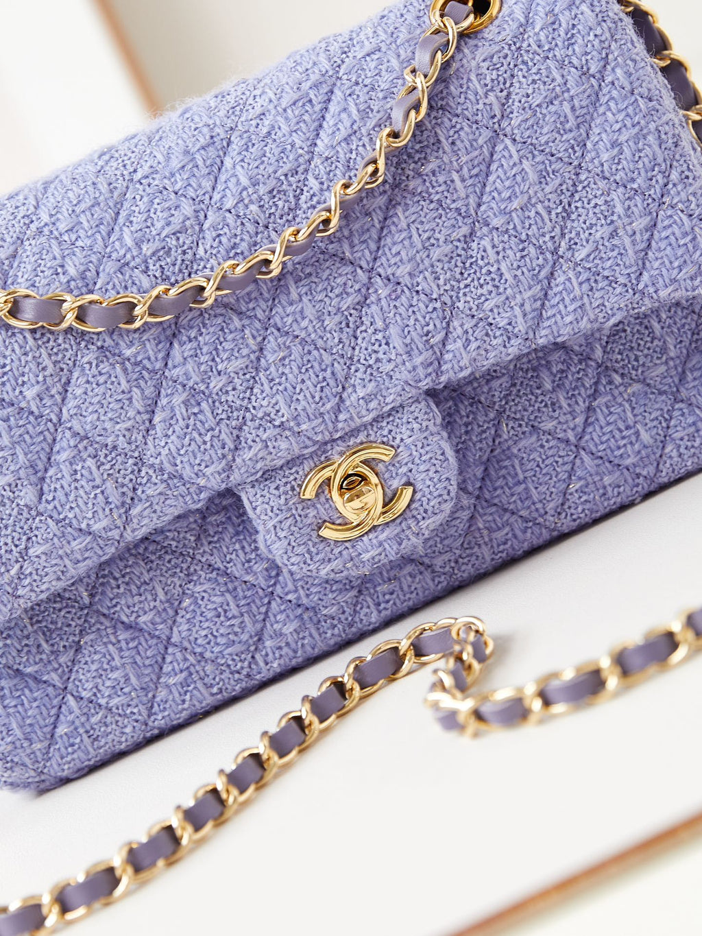 24P MEDIUM FLAP BAG 25CM PURPLE BLUE TWEED GOLD HARDWARE