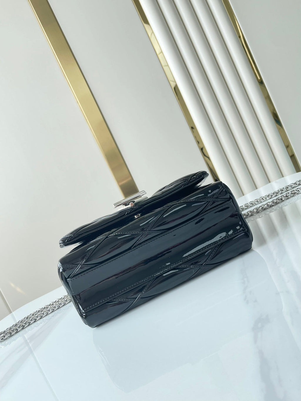 GO-14 MM 23 PO CUIR DE VEAU NOIR BRILLANT QUINCAILLERIE ARGENTÉE