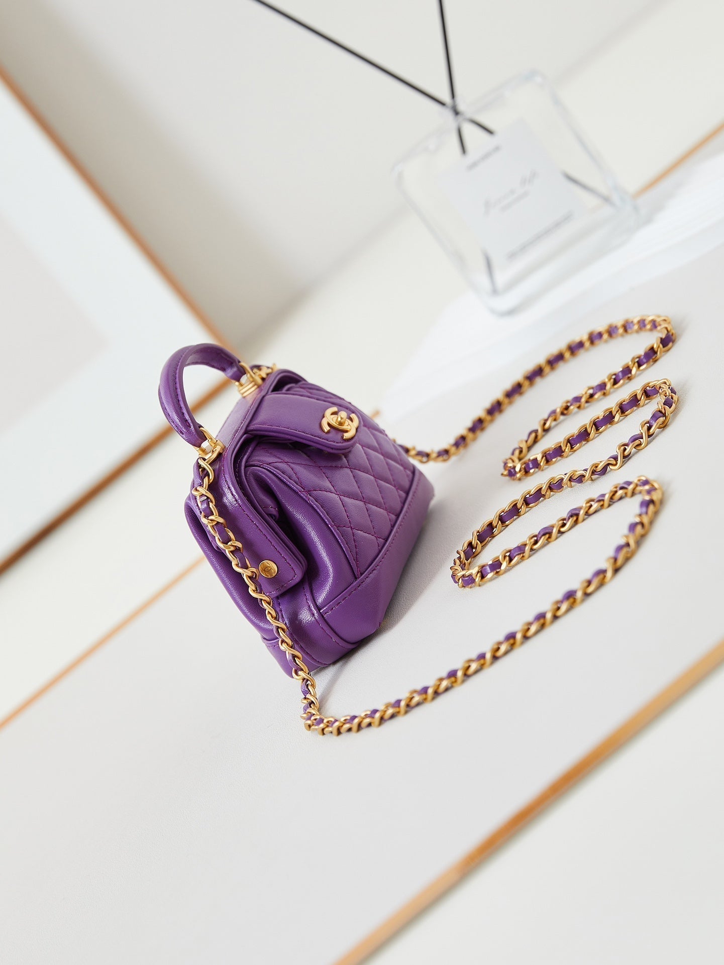CC 24A MINI TOP HANDLE 13CM PURPLE WAX LEATHER GOLD HARDWARE 238457