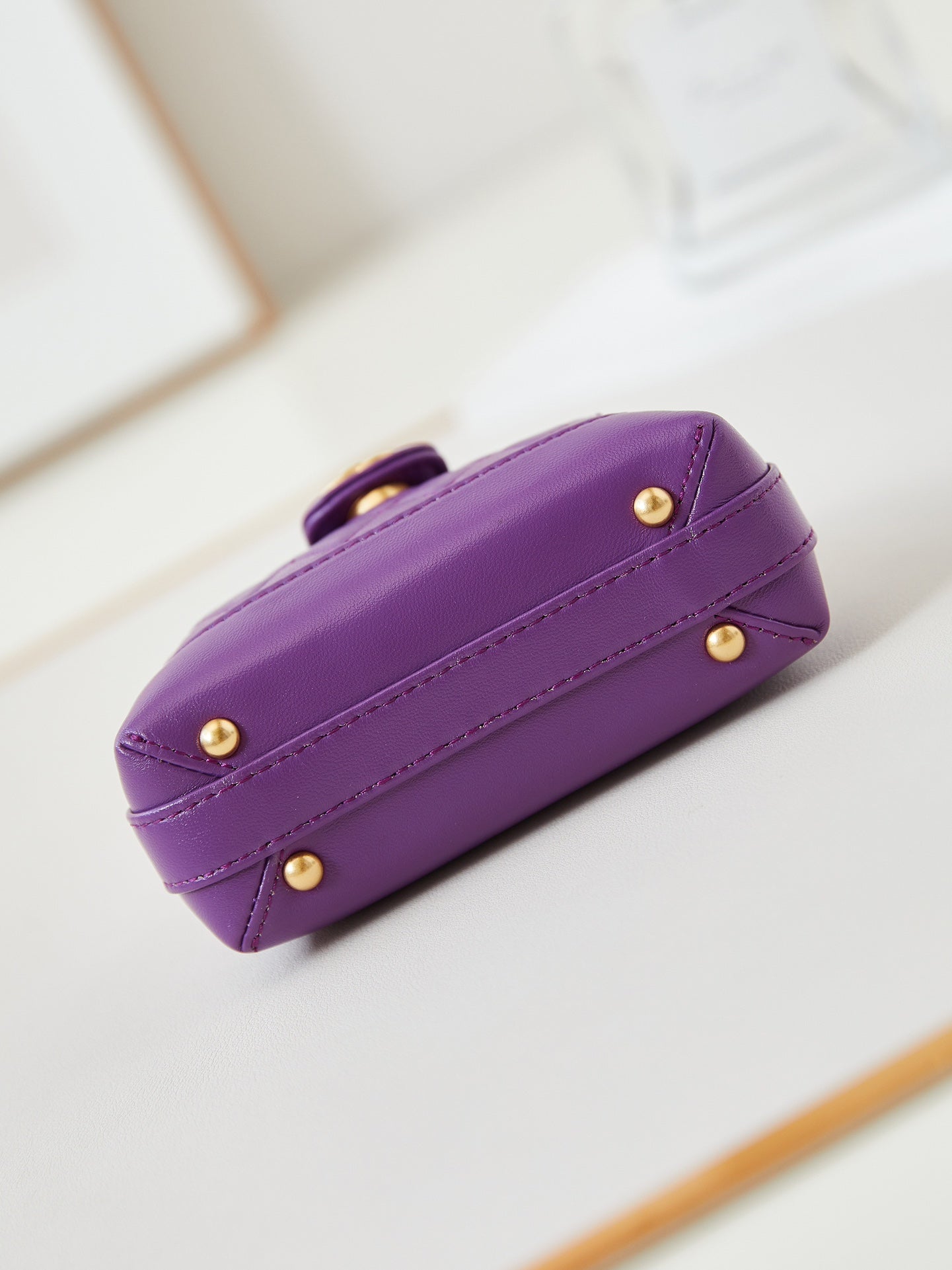 CC 24A MINI TOP HANDLE 13CM PURPLE WAX LEATHER GOLD HARDWARE 238457