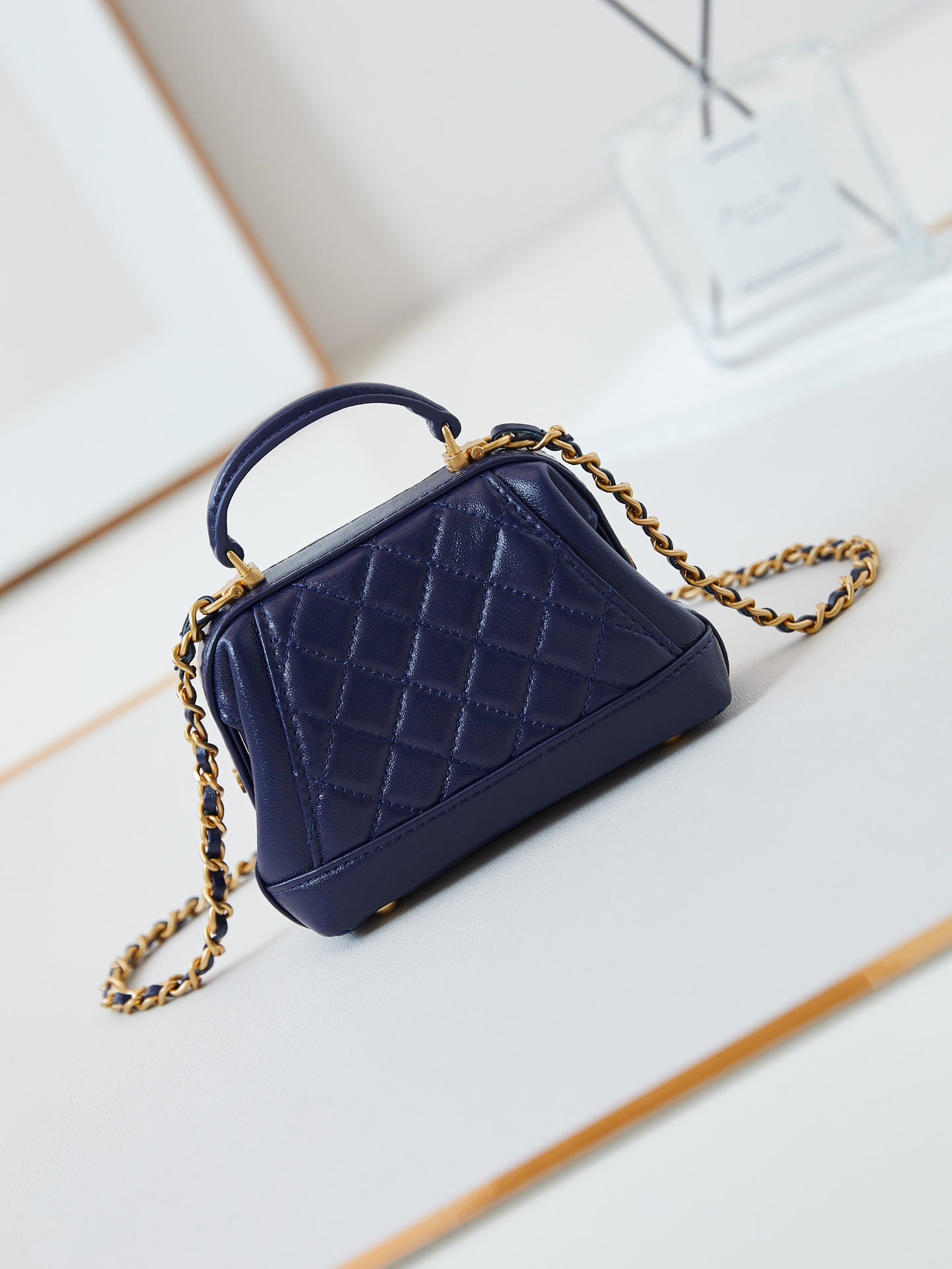 CC 24A MINI TOP HANDLE 13CM NIGHT BLUE WAX LEATHER GOLD HARDWARE 238459
