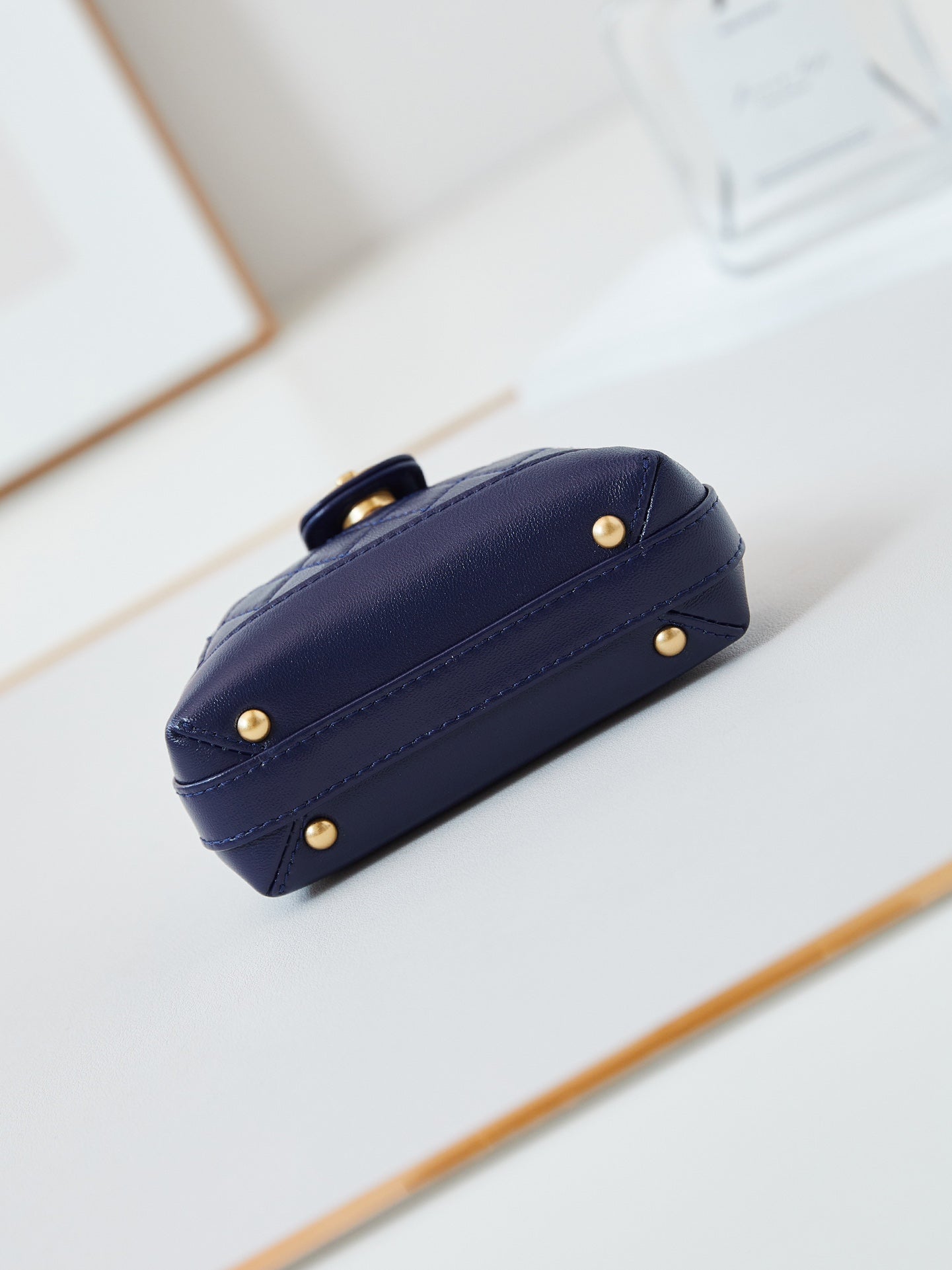 CC 24A MINI TOP HANDLE 13CM NIGHT BLUE WAX LEATHER GOLD HARDWARE 238459