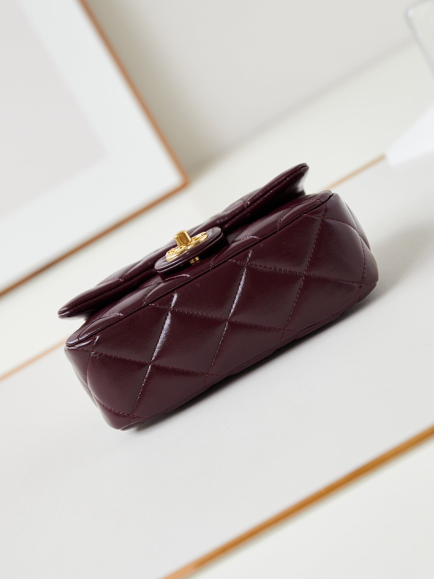 CC FLAP BAG WITH TOP HANDLE 19CM WINE RED SHEEPSKIN GOLD HARDWARE 238483