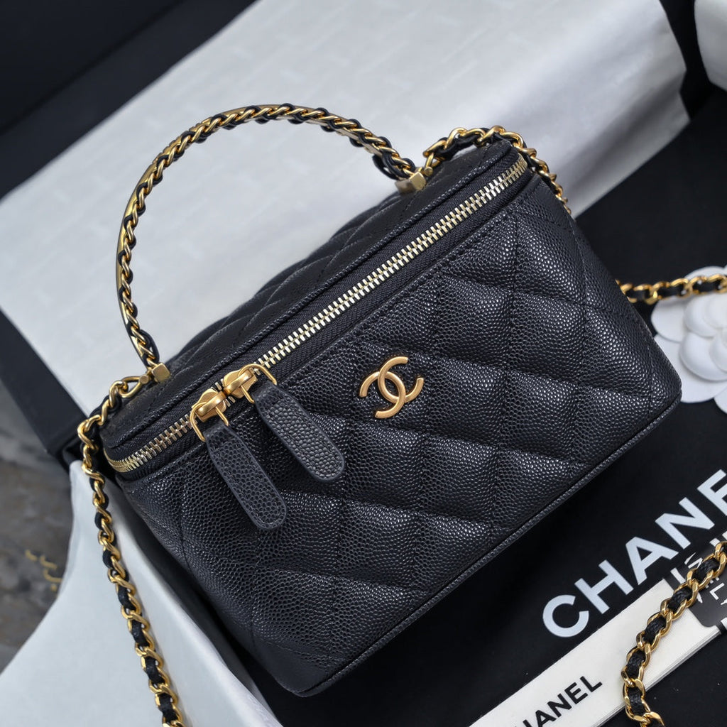 CC 24A VANITY TOP HANDLE 16CM BLACK GRAINED CALFSKIN GOLD HARDWARE