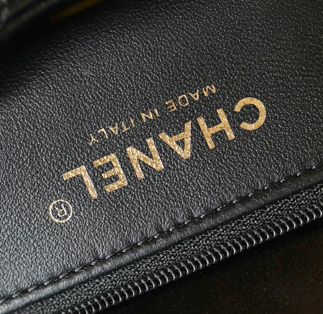 24B MINI FLAP BAG WITH TOP HANDLE 19CM BLACK LAMBSKIN