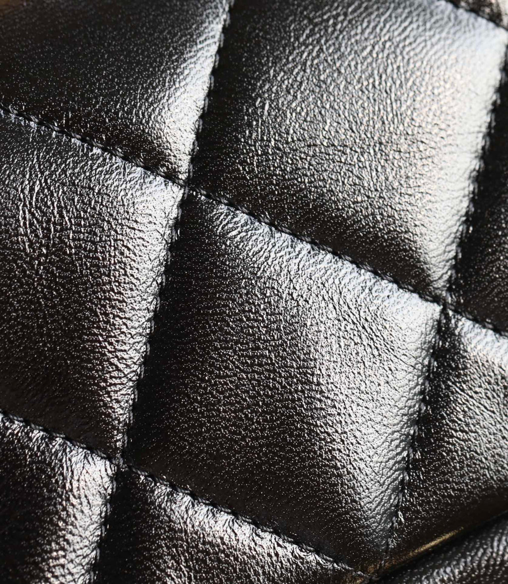 24B MINI FLAP BAG WITH TOP HANDLE 19CM BLACK LAMBSKIN