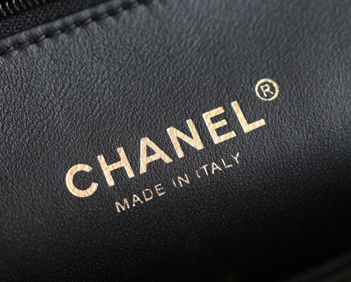 24B SMALL FLAP BAG WITH TOP HANDLE 25CM BLACK LAMBSKIN