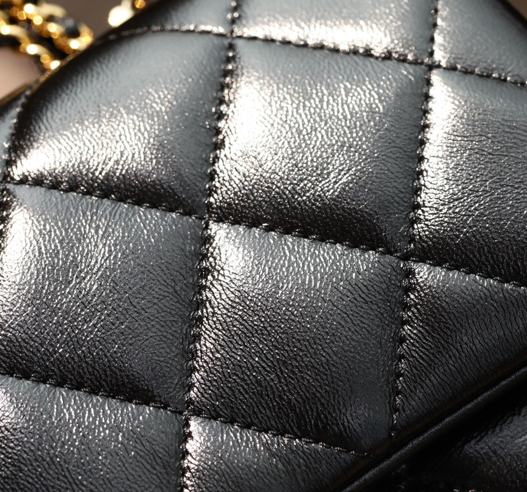 24B SMALL FLAP BAG WITH TOP HANDLE 25CM BLACK LAMBSKIN