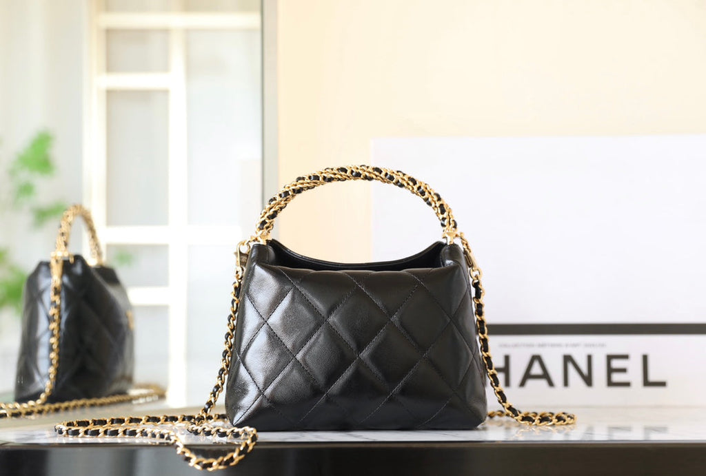 24B CLUTH WITH CHAIN BLACK LAMBSKIN GOLD HARDWARE