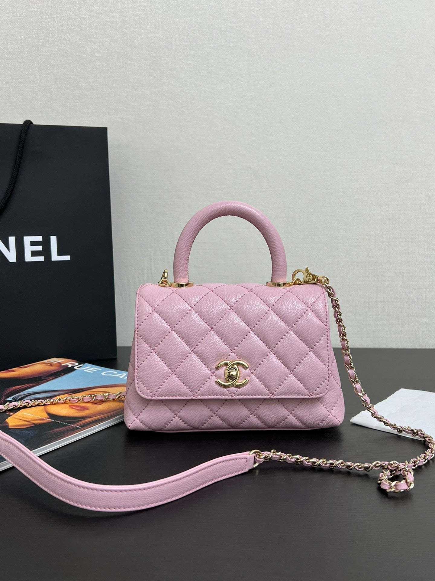 COCO HANDLE FLAP BAG 19CM PINK GRAINED CALFSKIN GOLD HARDWARE