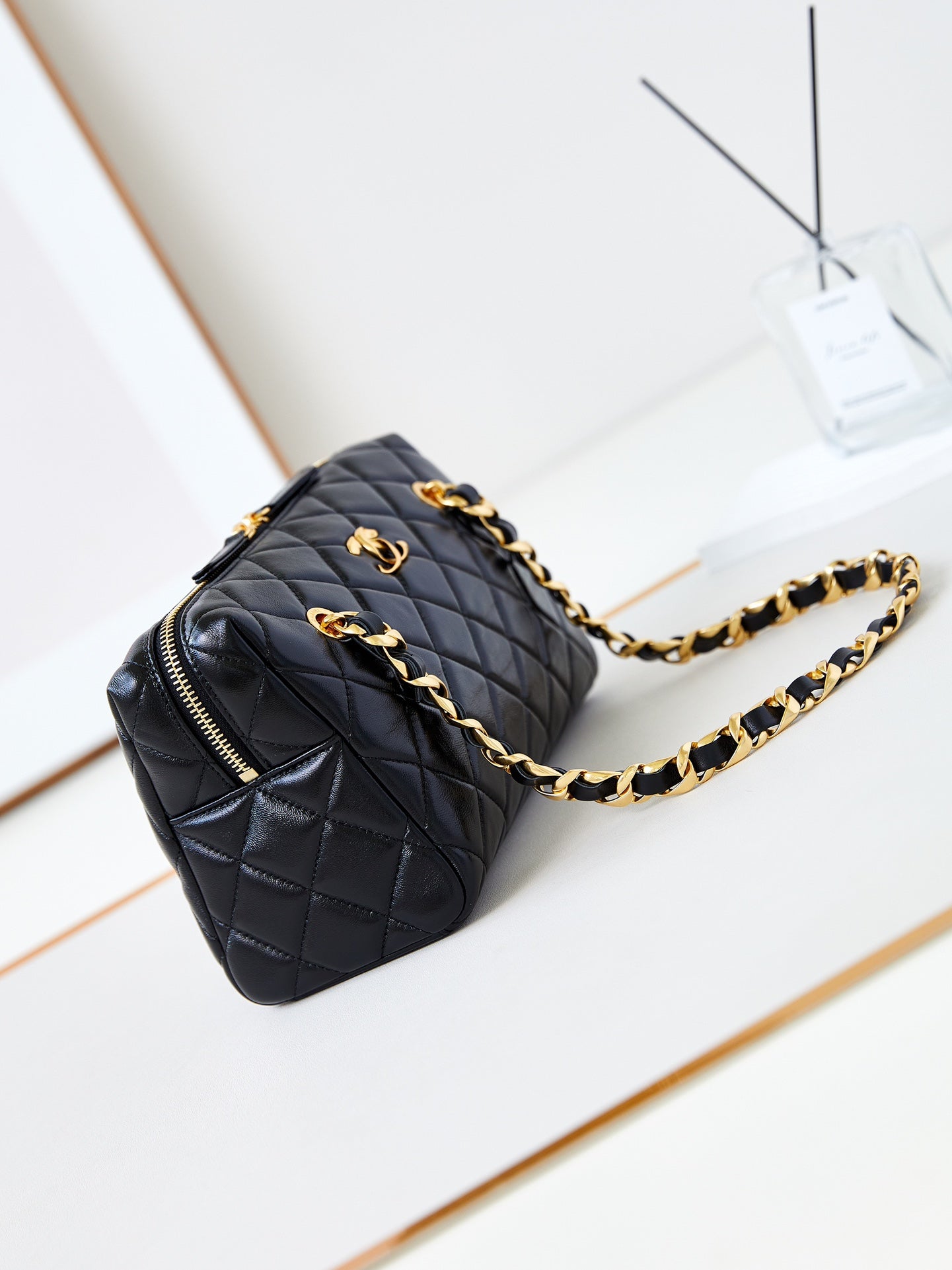 SAC BOWLING CC 24K 25CM EN CUIR D'AGNEAU CIRÉ NOIR