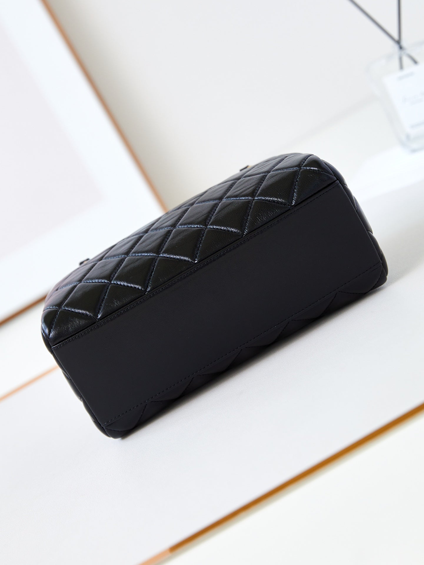SAC BOWLING CC 24K 25CM EN CUIR D'AGNEAU CIRÉ NOIR