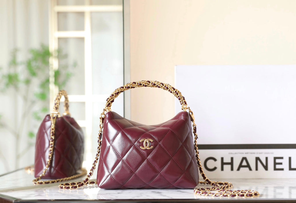 24B CLUTH WITH CHAIN BURGUNDY LAMBSKIN GOLD HARDWARE