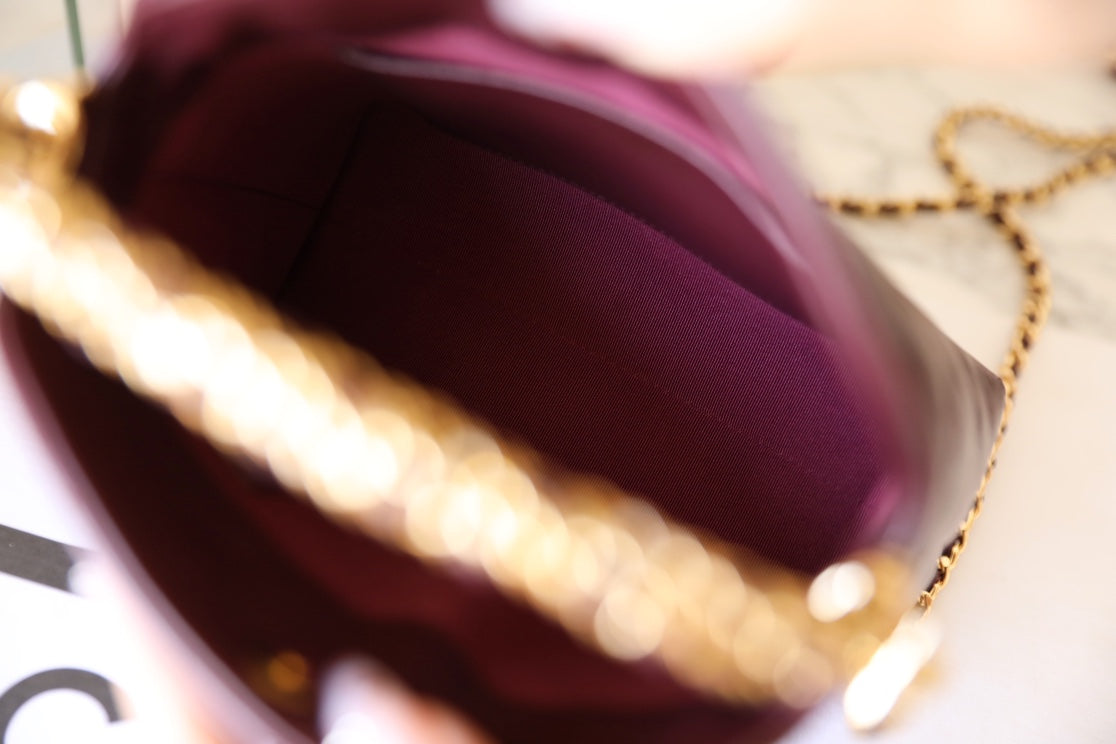 24B CLUTH WITH CHAIN BURGUNDY LAMBSKIN GOLD HARDWARE