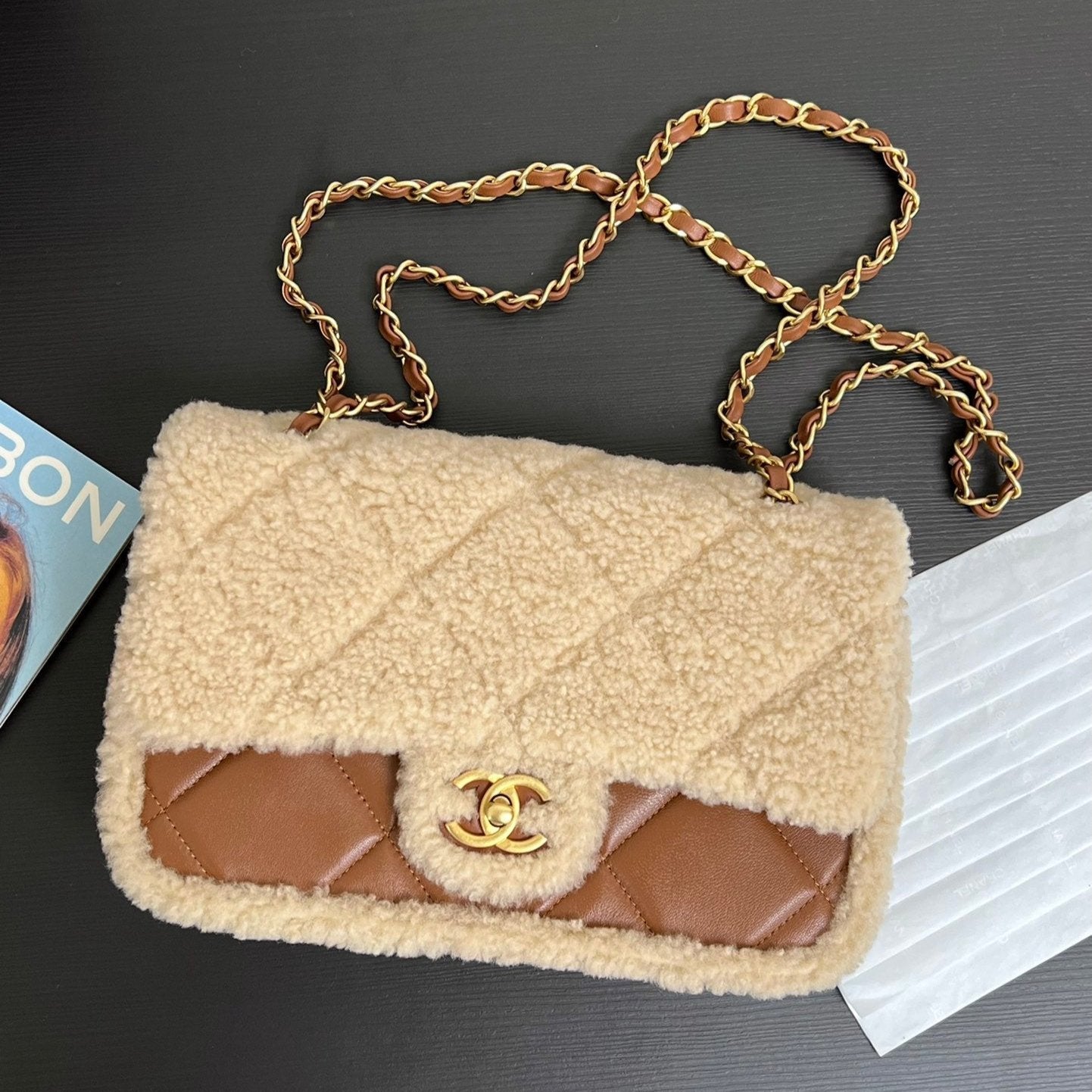 FLAP BAG SMALL 23CM BEIGE BROWN SHERLING LAMBSKIN GOLD HARDWARE