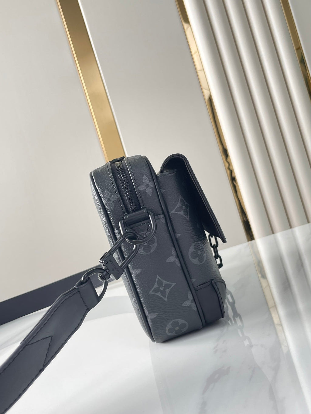 STEAMER 24 EN TOILE ECLIPSE MONOGRAMME NOIRE