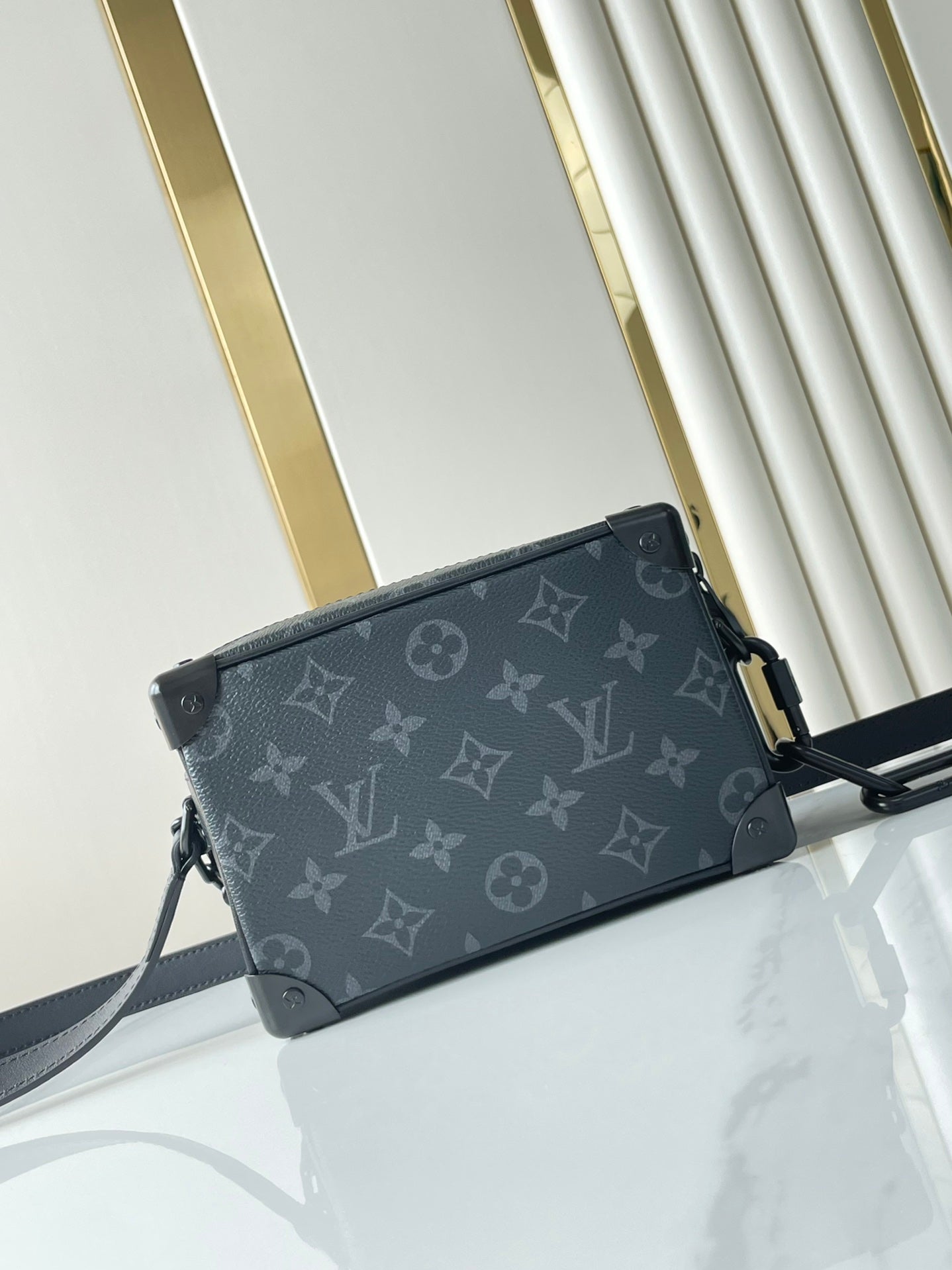 MINI COFFRE SOUPLE 18 PO MONOGRAMME GUN METAL TOILE ECLIPSE