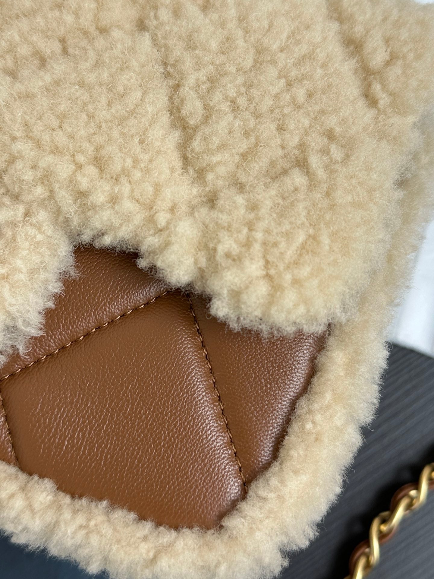 MINI SAC À RABAT 18 CM BEIGE MARRON PEAU DE ... 