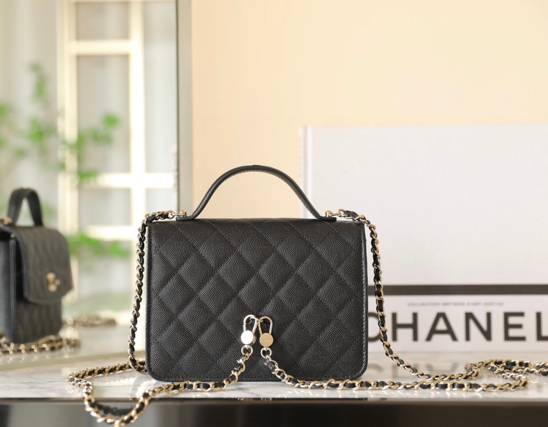 25C FLAP BAG WITH TOP HANDLE 18CM BLACK GRAINED CALFSKIN