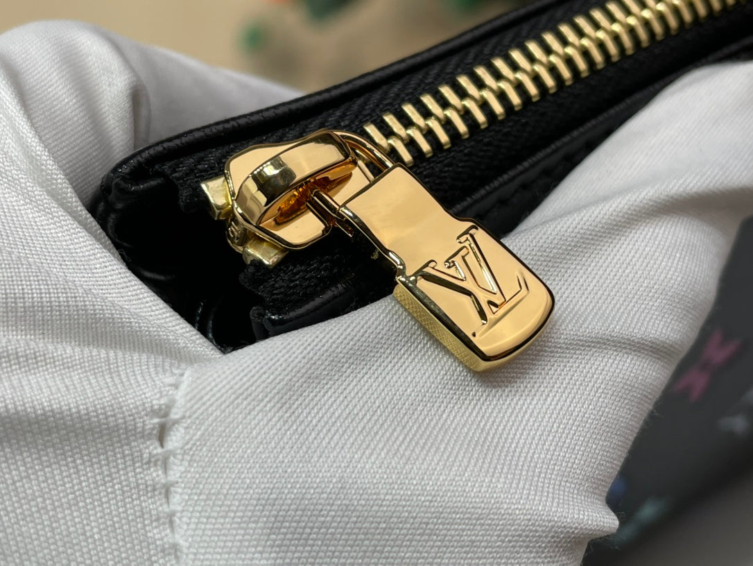 LV X TM COUSSIN BB 21CM CUIR D'AGNEAU GAUFRÉ MONOGRAMME MULTICOLORE NOIR