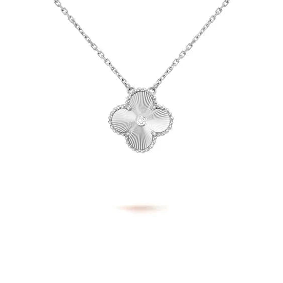 COLLIER LASER DIAMANT CLOVER 15 MM ARGENT