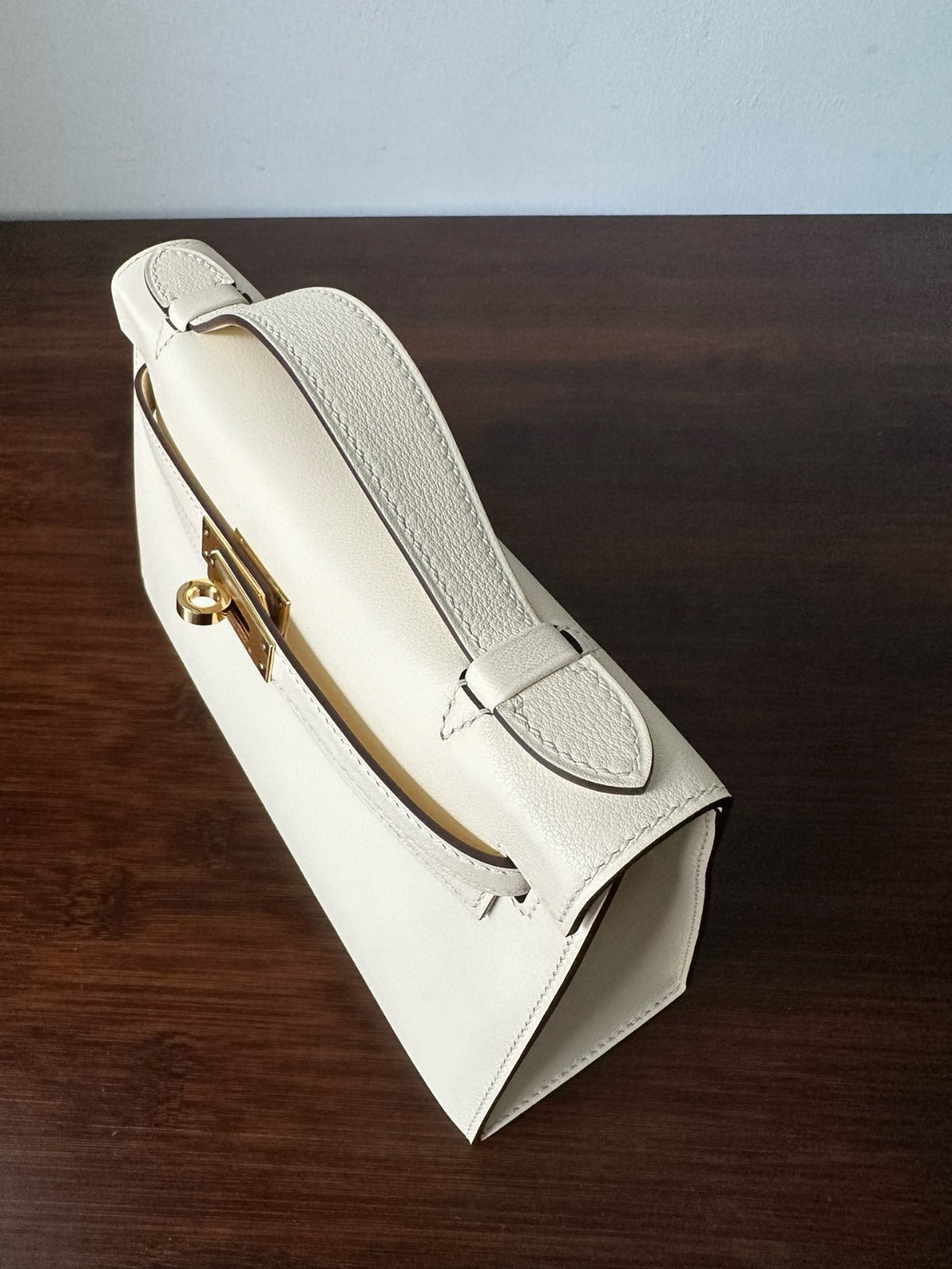 POCHETTE HM KELLY 22CM BLANC BEIGE SWIFT QUINCAILLERIE OR MEILLEURE
