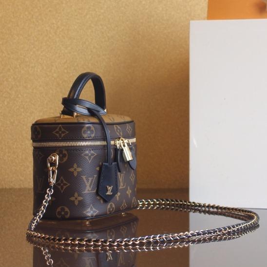 LV VANITY PM 19 TOILE MONOGRAMME 