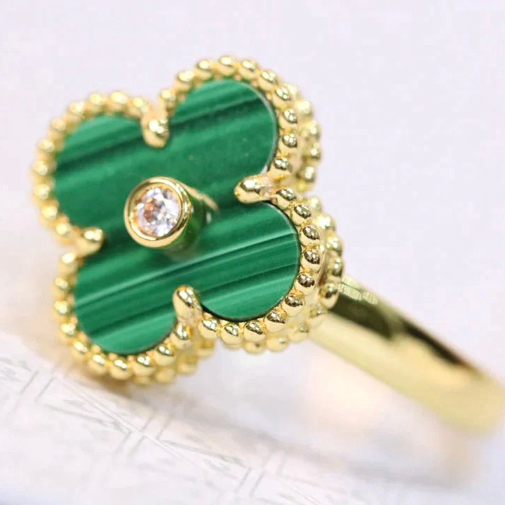 CLOVER MALACHITE RING GOLD DIAMOND