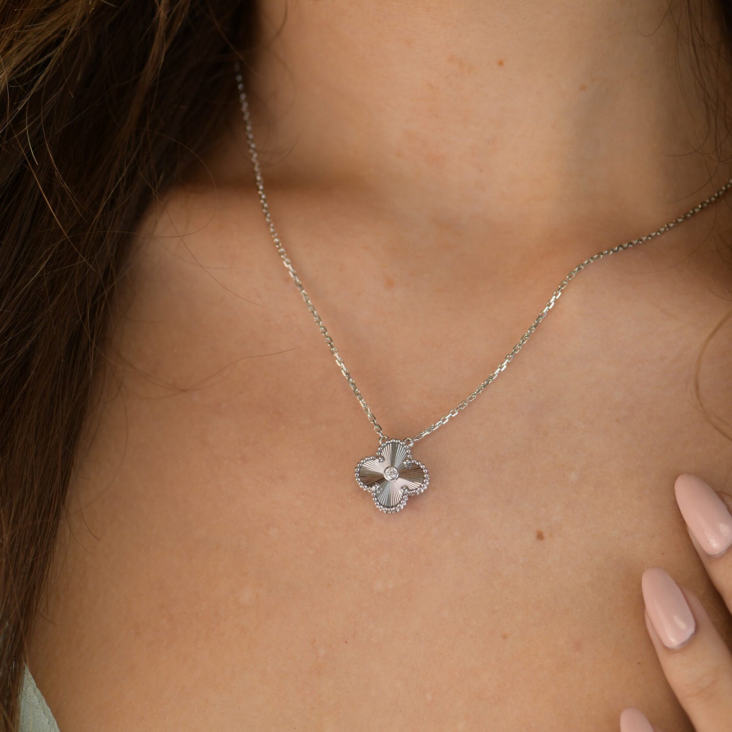 COLLIER LASER DIAMANT CLOVER 15 MM ARGENT