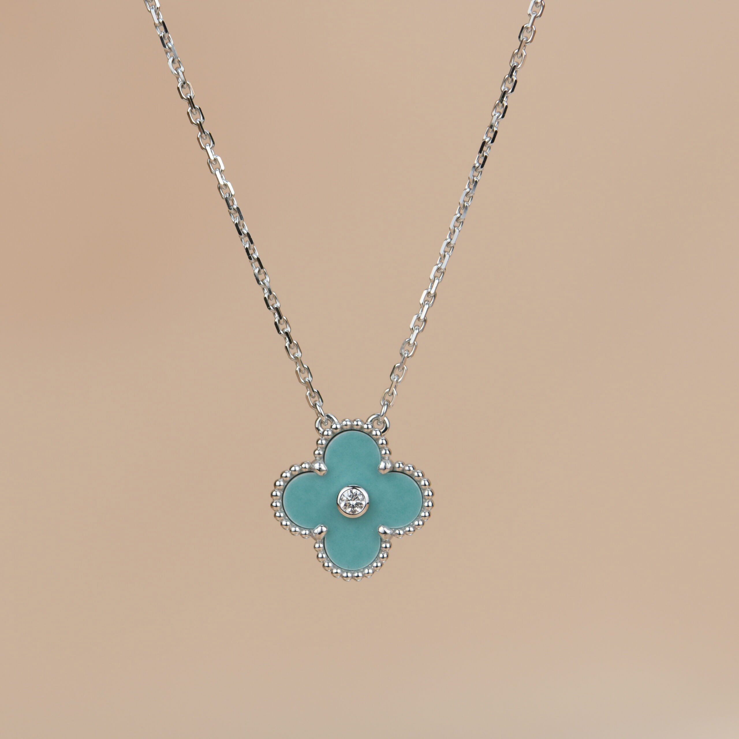 Collier Clover 15 mm en porcelaine et diamants Argent