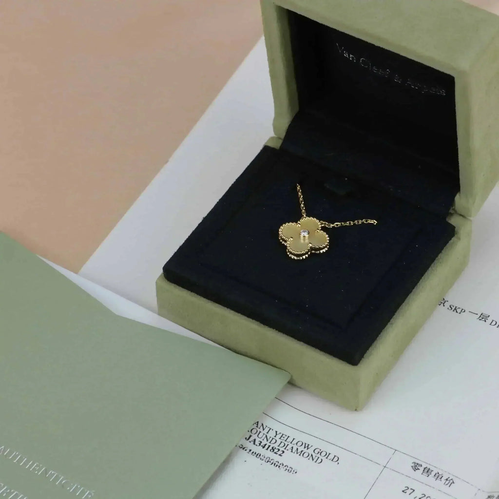 Collier Clover 15 mm en or et nacre