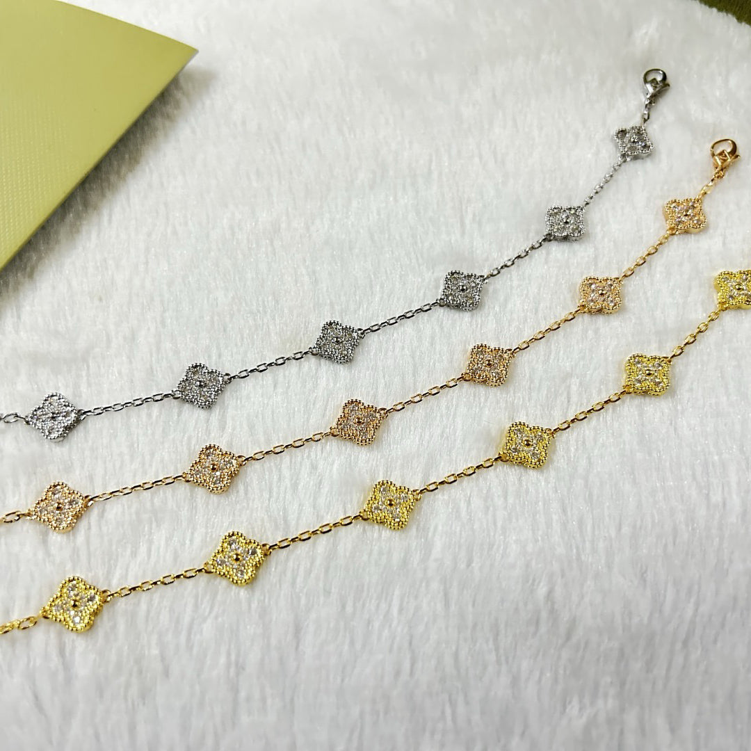 CLOVER 6 MOTIF DIAMOND BRACELET