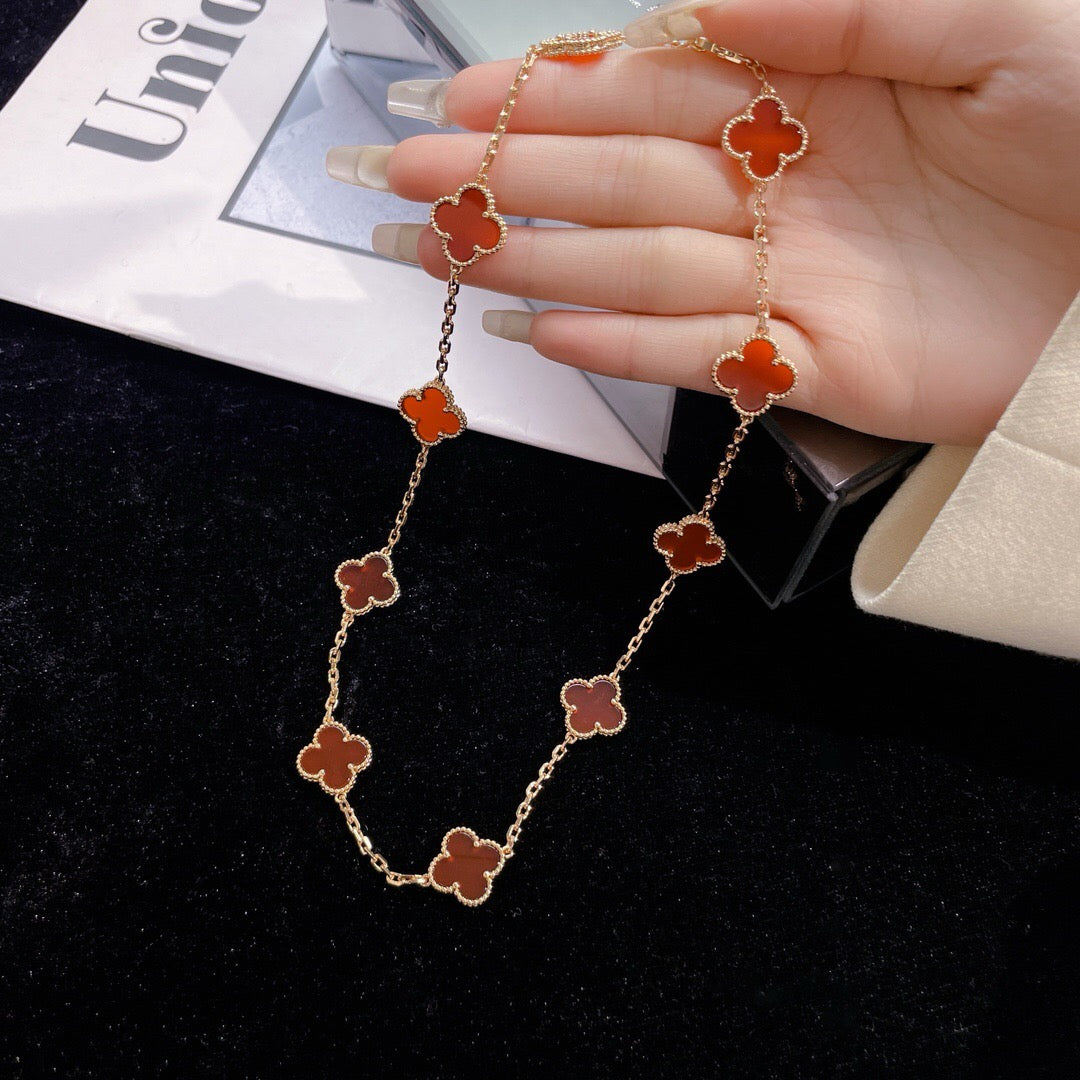 CLOVER 10 MOTIFS CARNELIAN NECKLACE